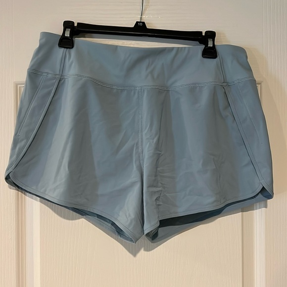 CRZ Yoga new shorts - Picture 1 of 6